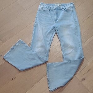 Idyllwind Jeans Women's sz 16 Light Wash Mid-High Rise Flare Denim Jeans